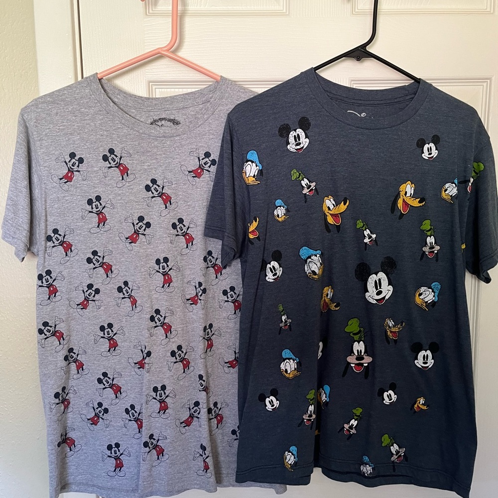 Disney Character T-Shirt Duo preloved. Used.